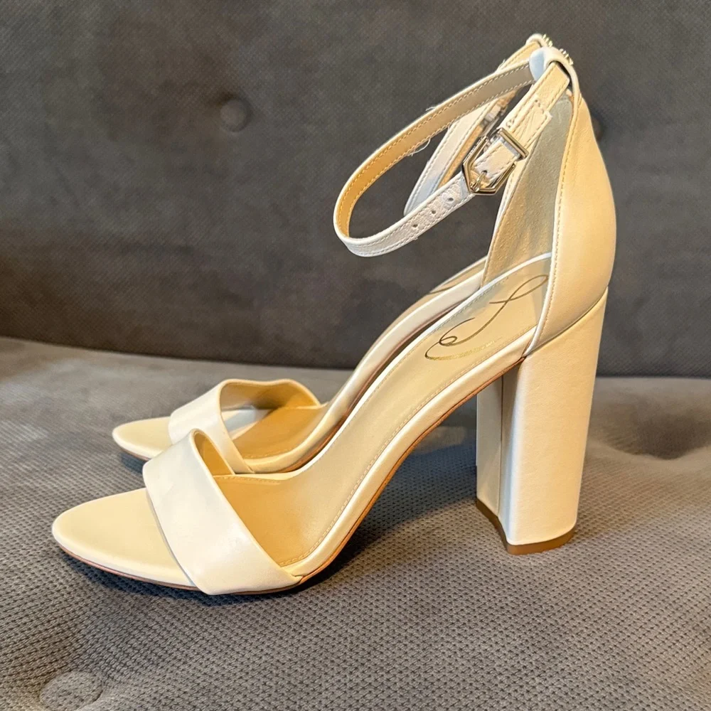 Sam Edelman White Ankle Strap Heels NWOT - Picture 6 of 8